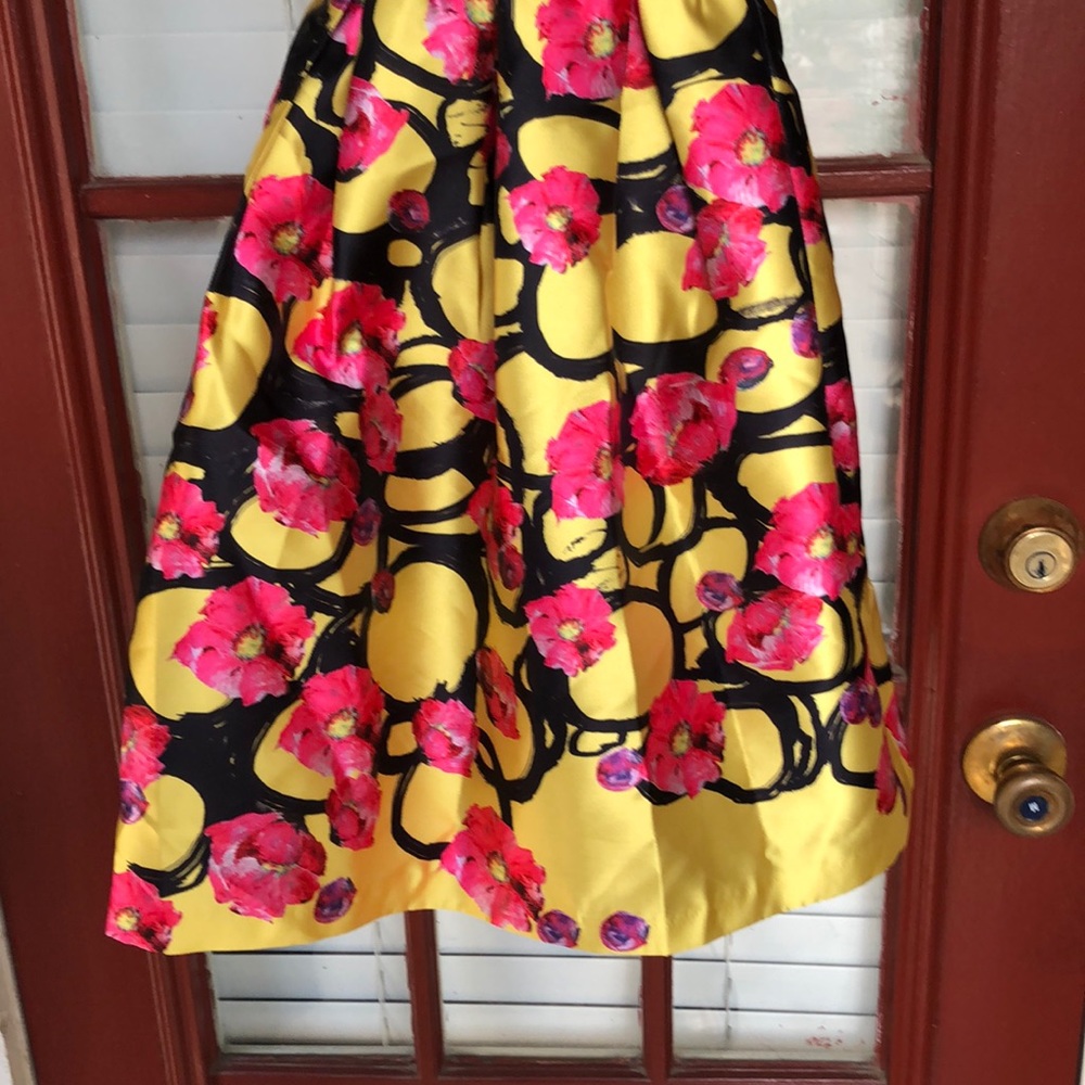 Cocktail Dress - Picture 2 of 8
